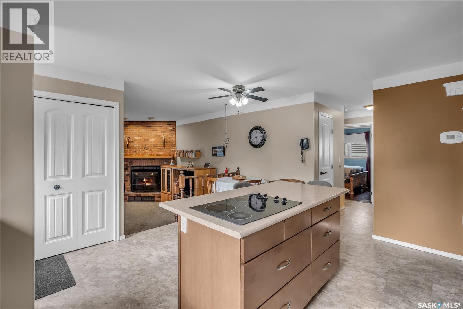 231 Benesh Crescent, Saskatoon, SK - Indoor