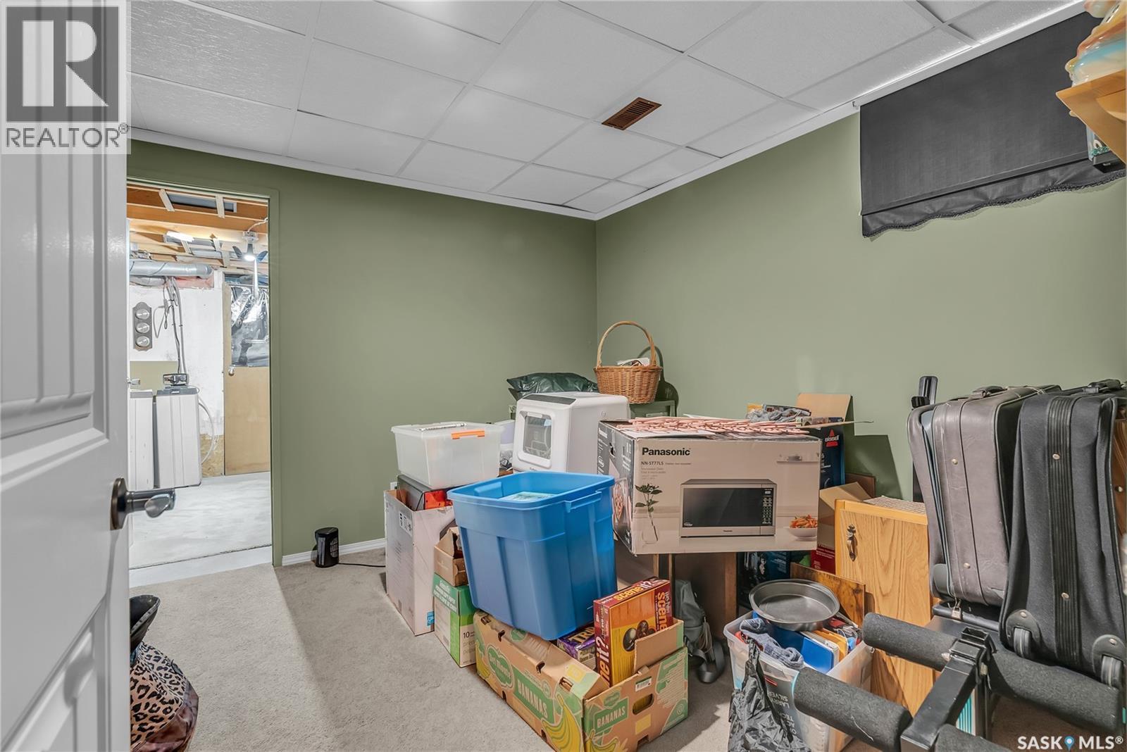 231 Benesh Crescent, Saskatoon, SK - Indoor Photo Showing Other Room