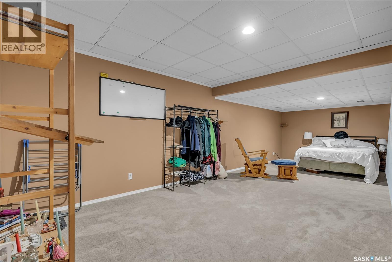 231 Benesh Crescent, Saskatoon, SK - Indoor Photo Showing Other Room