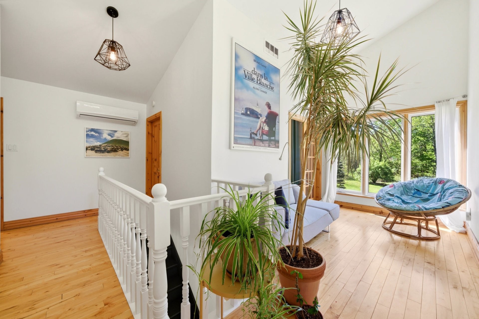 Mezzanine - 250 Ch. Judd, Sutton, QC - Indoor