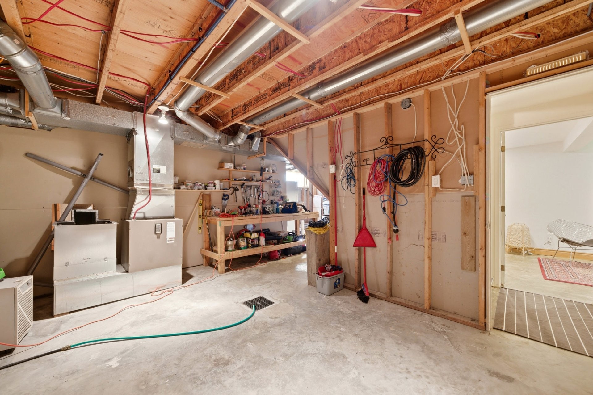 Basement - 250 Ch. Judd, Sutton, QC - Indoor Photo Showing Basement