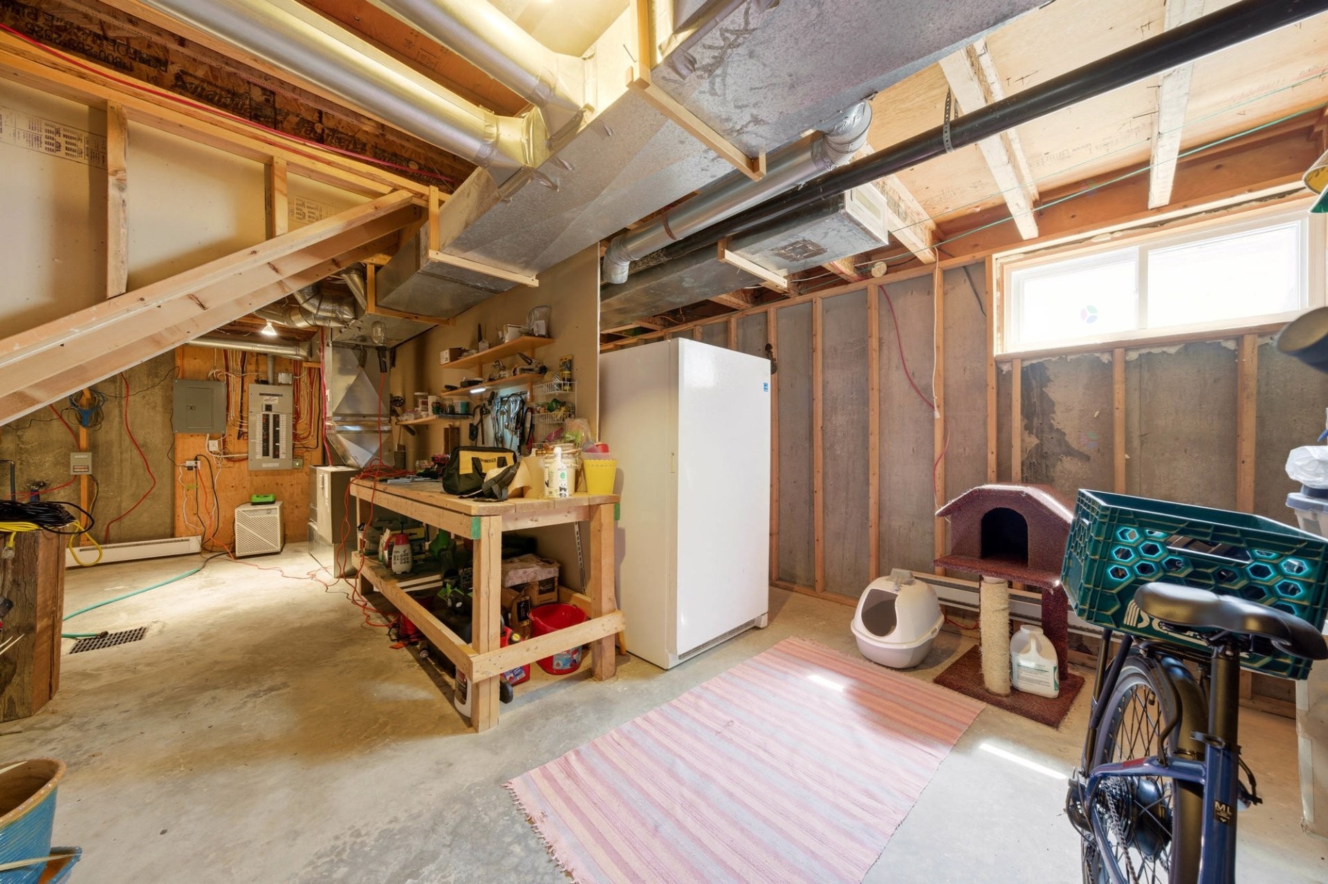 Basement - 250 Ch. Judd, Sutton, QC - Indoor Photo Showing Basement