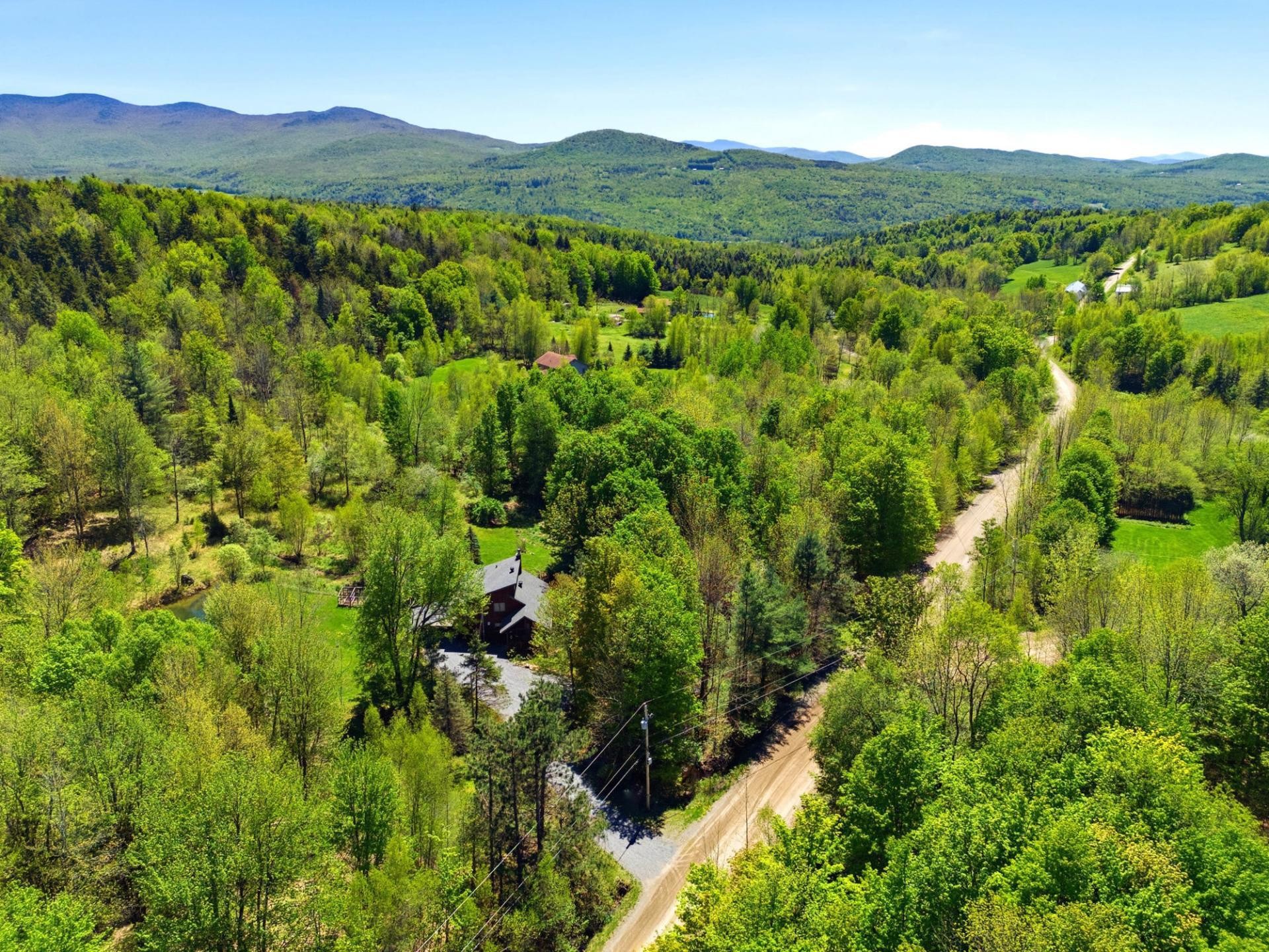 Aerial View - 250 Ch. Judd, Sutton, QC - Outdoor With View