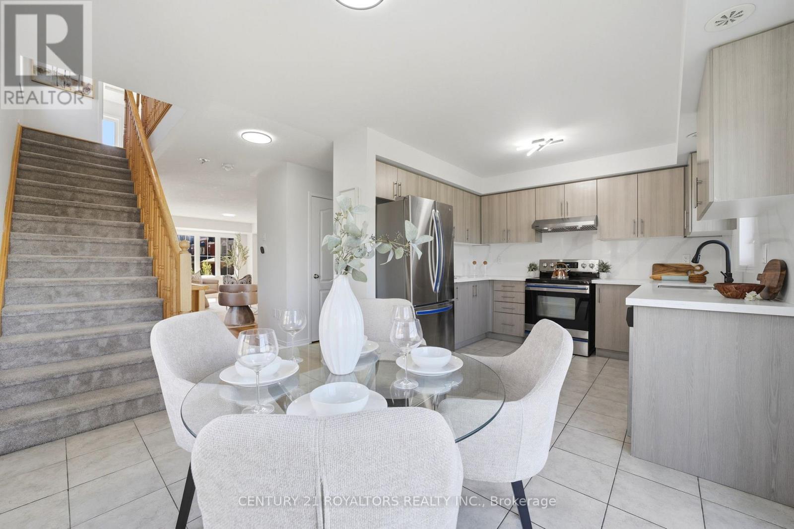 2448 Bromus Path, Oshawa, ON - Indoor