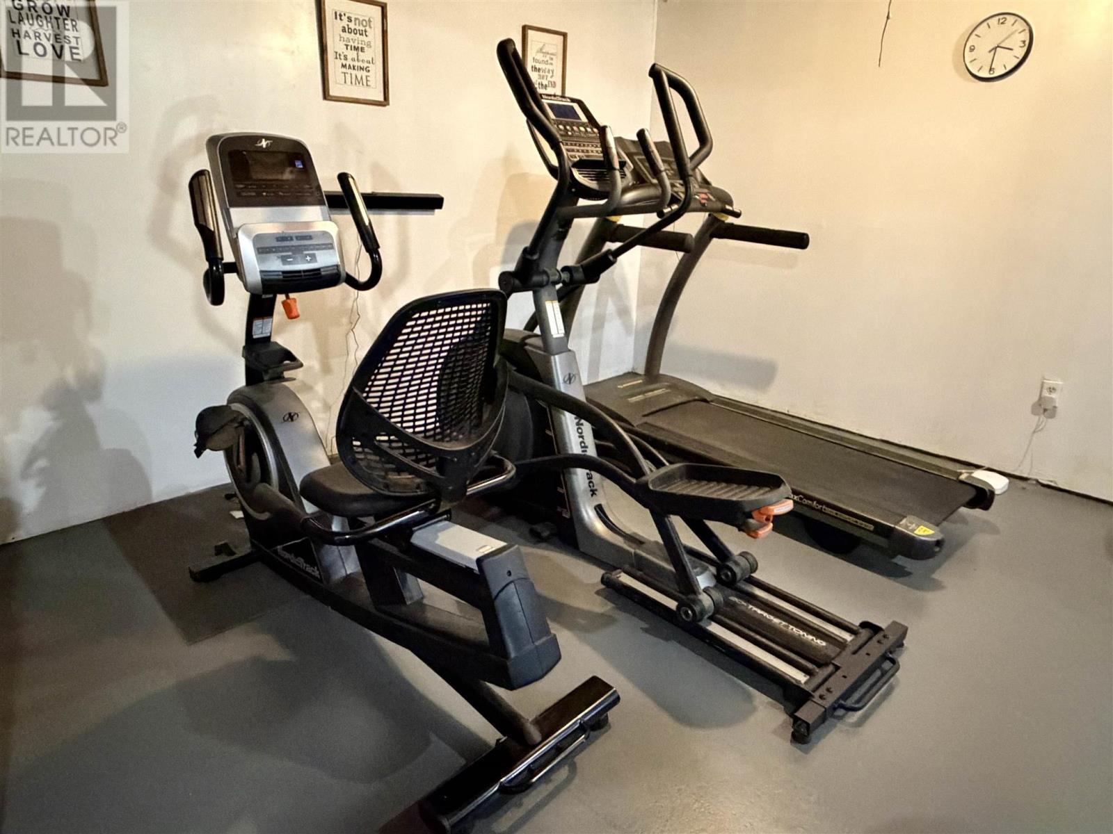 56 Farrell Cres, Elliot Lake, ON - Indoor Photo Showing Gym Room