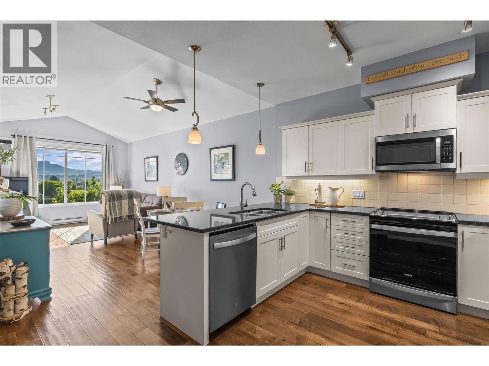 Open Concept Living - Vaulted Ceiling - 3735 Casorso Road Unit# 410, Kelowna, BC - Indoor Photo Showing Kitchen With Double Sink With Upgraded Kitchen