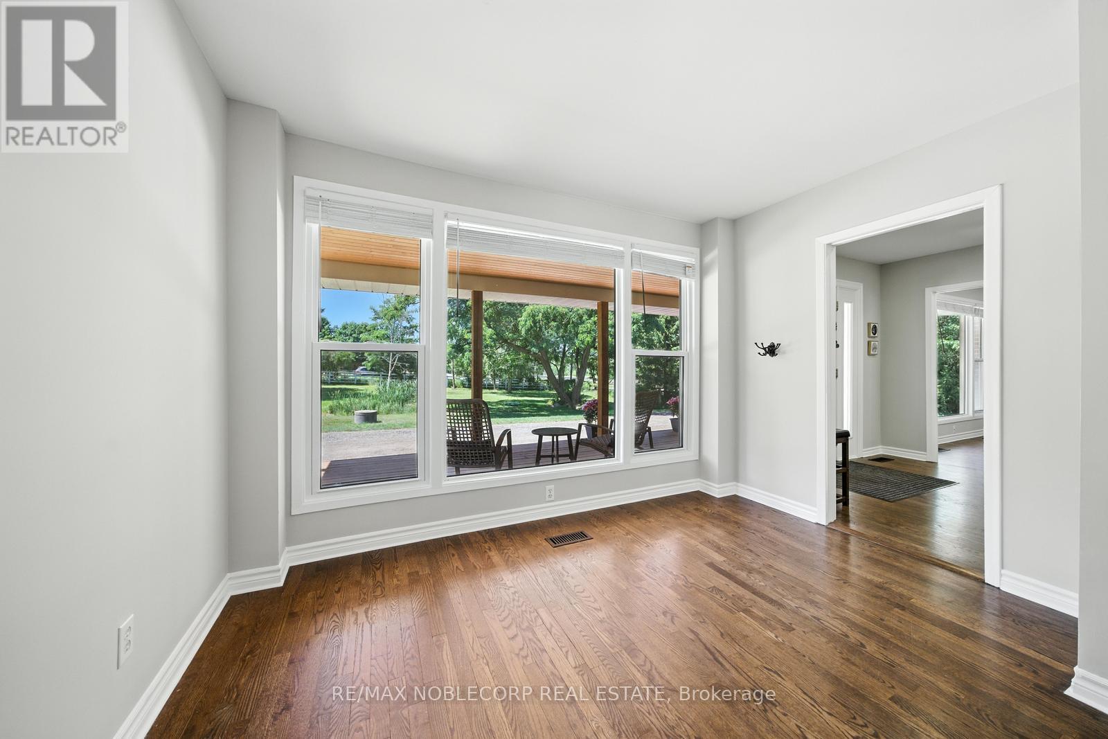 2037 15Th Side Road, New Tecumseth, ON - Indoor