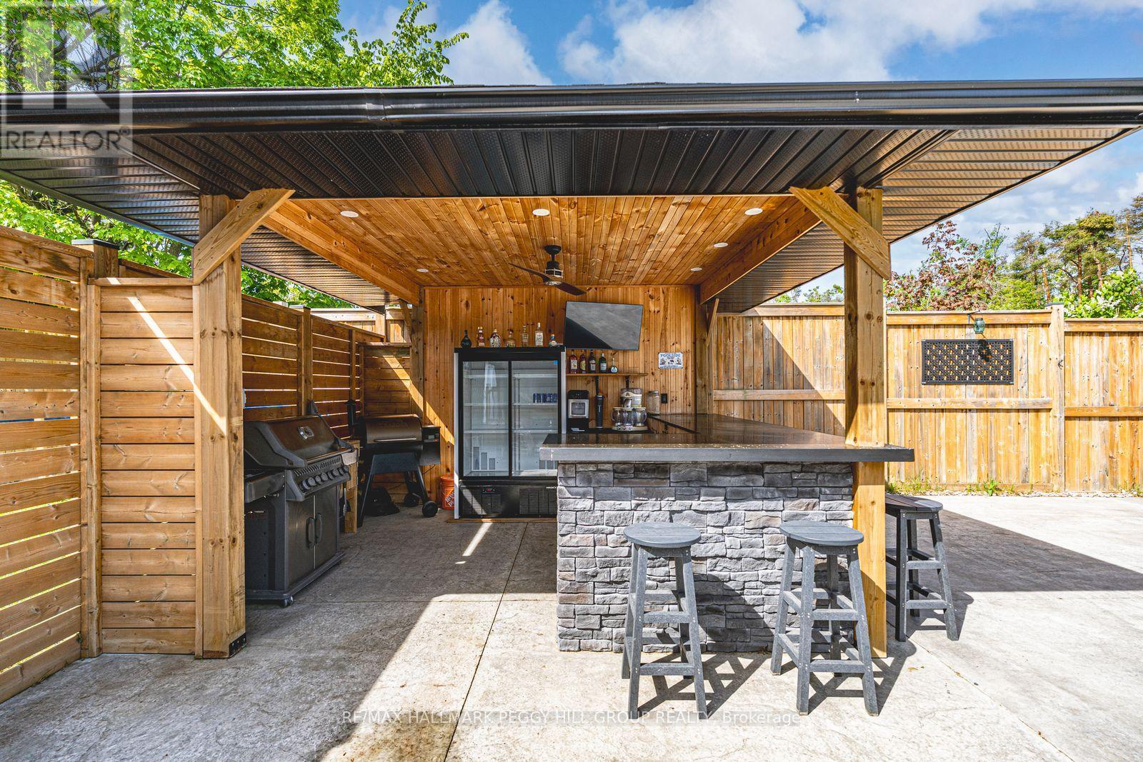 2484 Highway 11 S, Oro-Medonte, ON - Outdoor With Deck Patio Veranda With Exterior