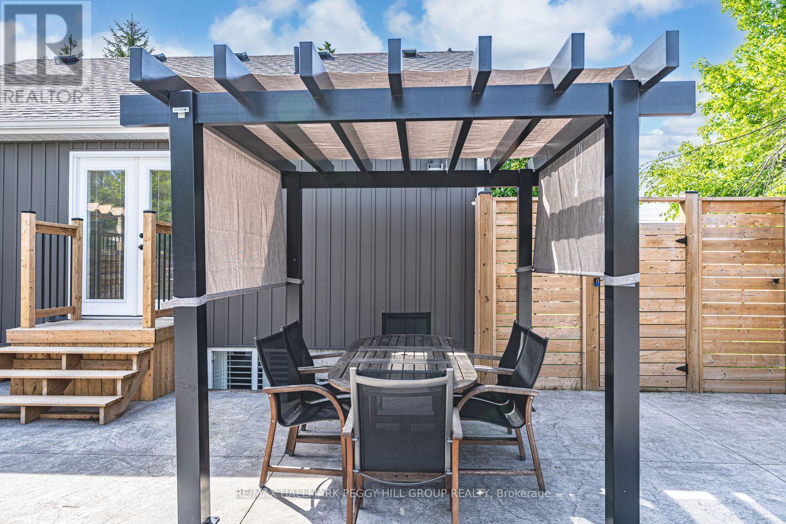2484 Highway 11 S, Oro-Medonte, ON - Outdoor With Deck Patio Veranda