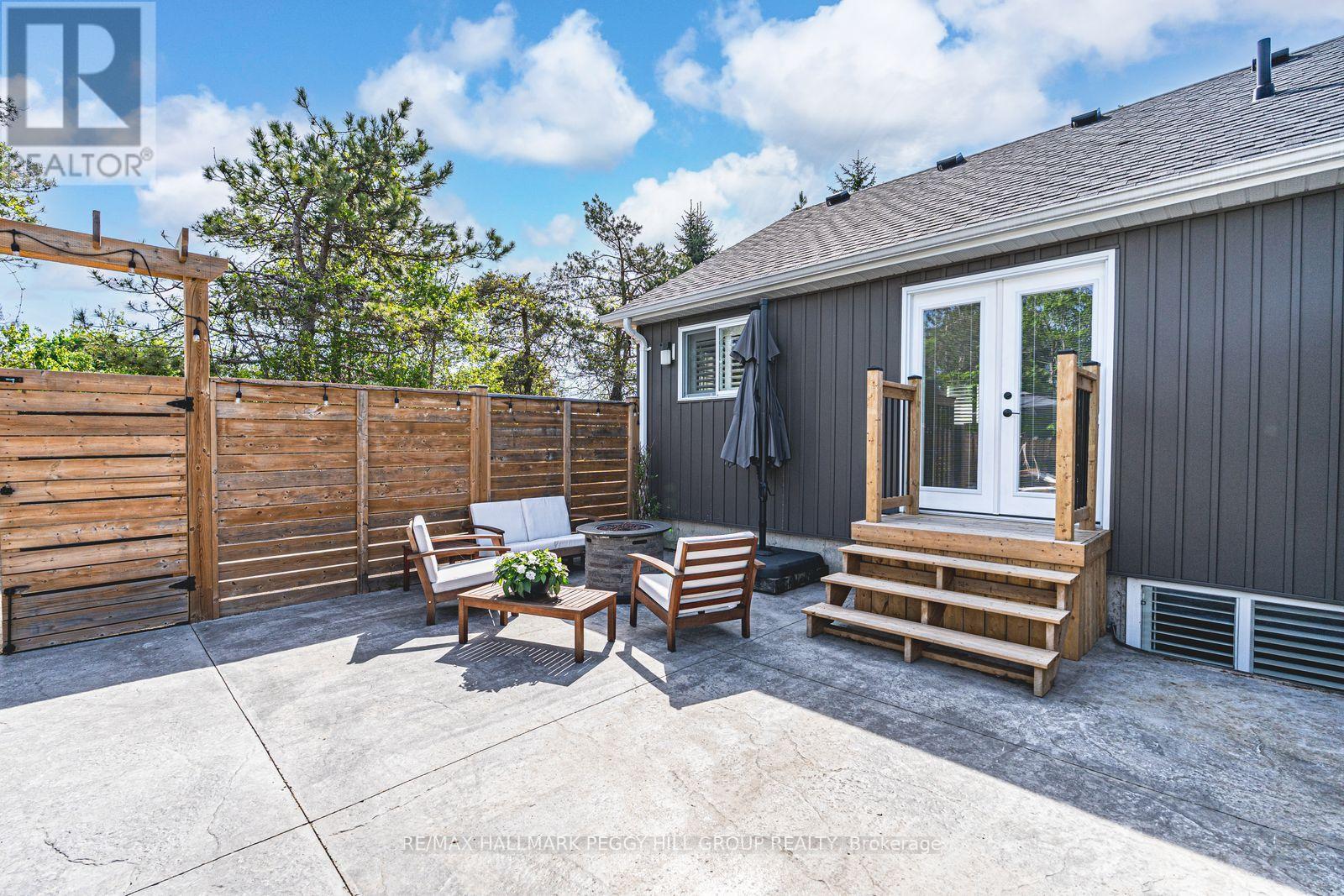 2484 Highway 11 S, Oro-Medonte, ON - Outdoor