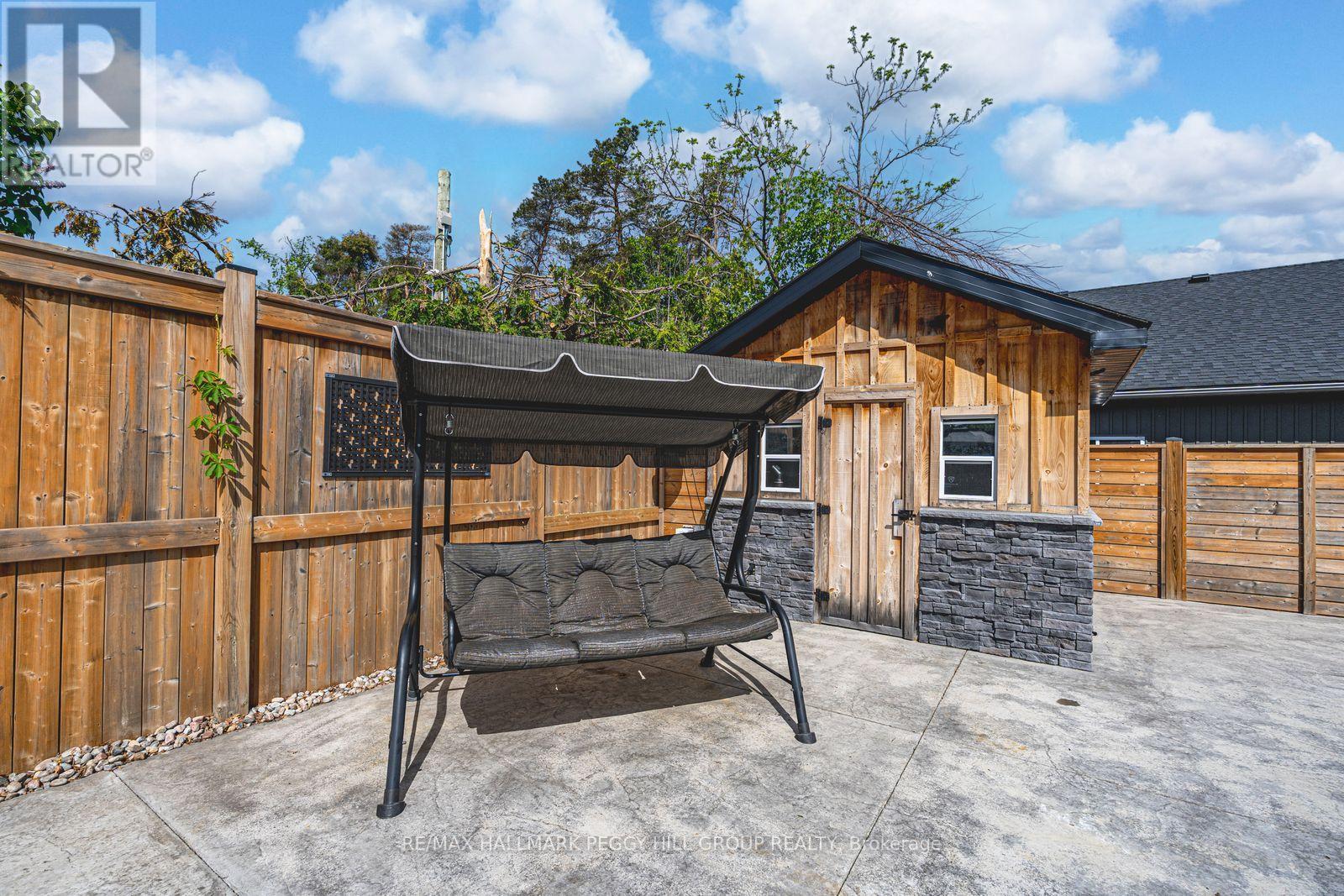 2484 Highway 11 S, Oro-Medonte, ON - Outdoor With Deck Patio Veranda