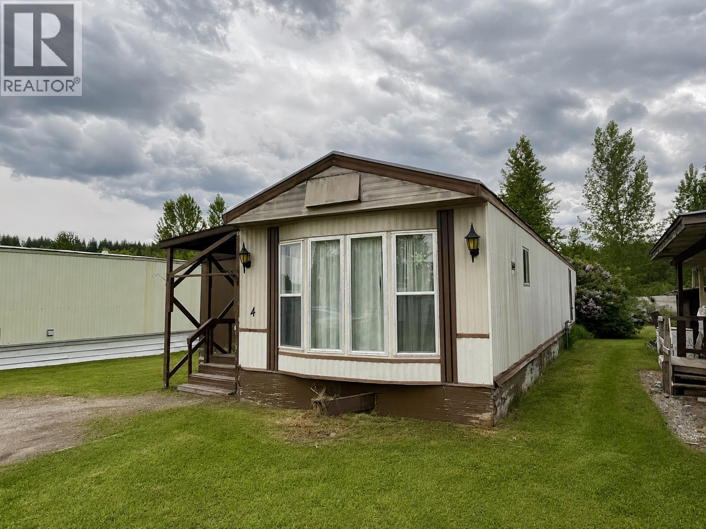 4 950 Anderson Drive, Quesnel, BC - Outdoor