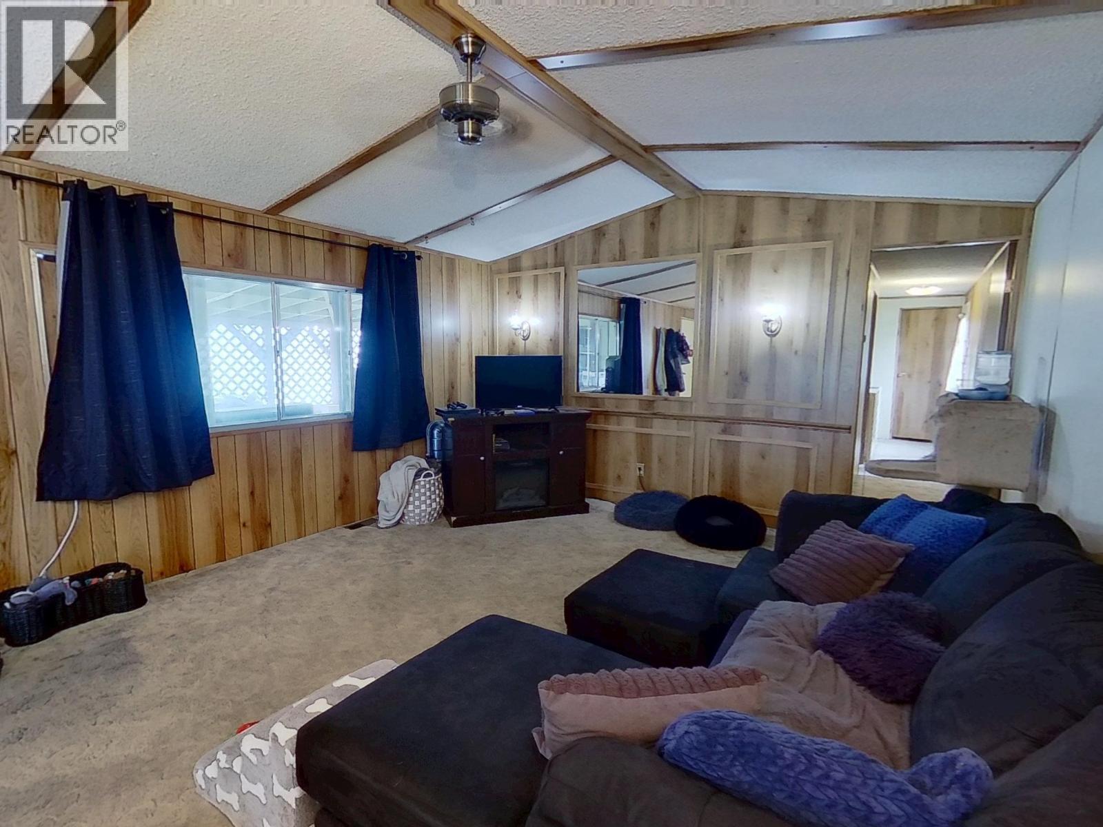 4 950 Anderson Drive, Quesnel, BC - Indoor