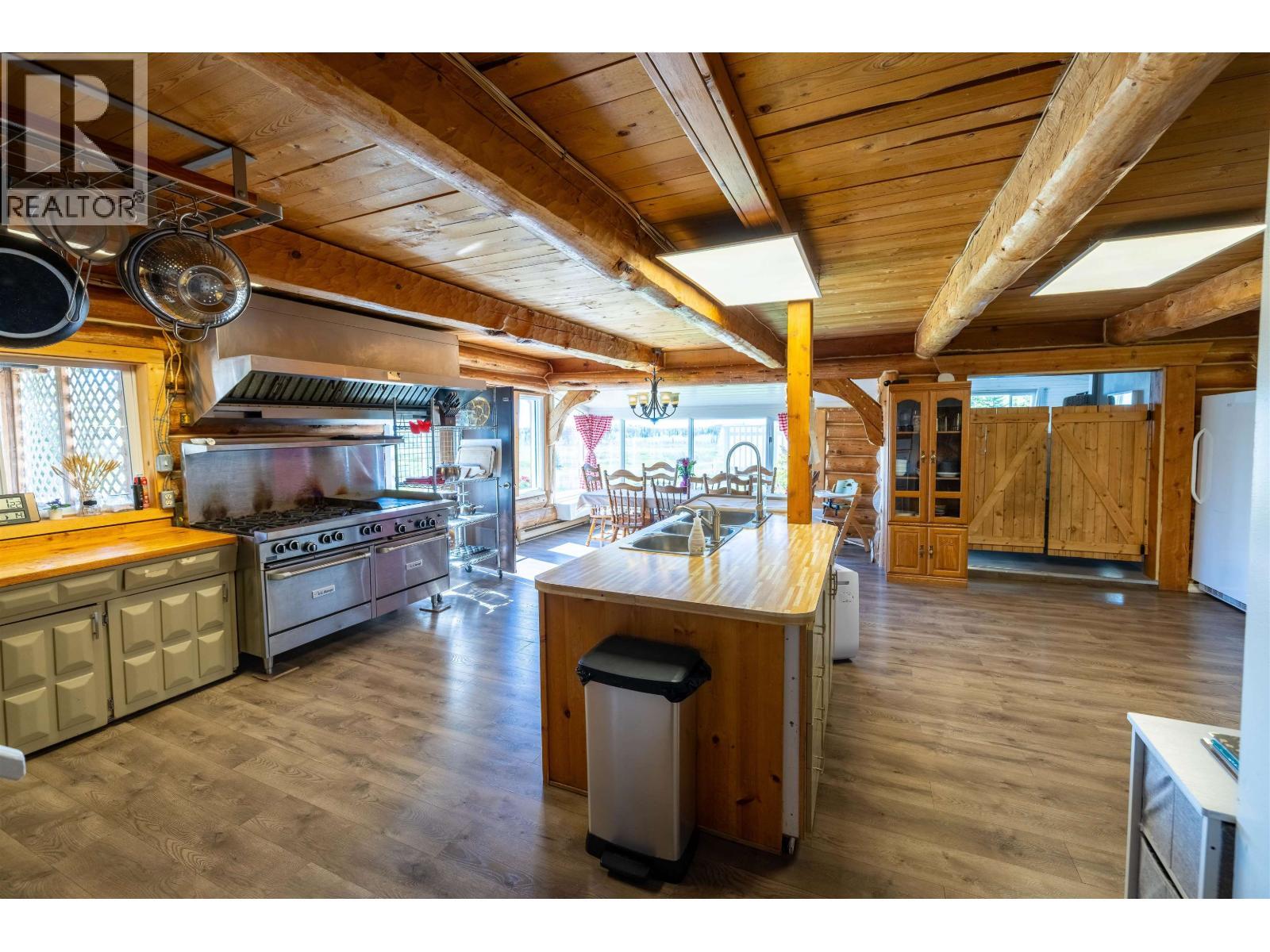 1000 Tachie Road, Fort St. James, BC - Indoor Photo Showing Kitchen With Double Sink