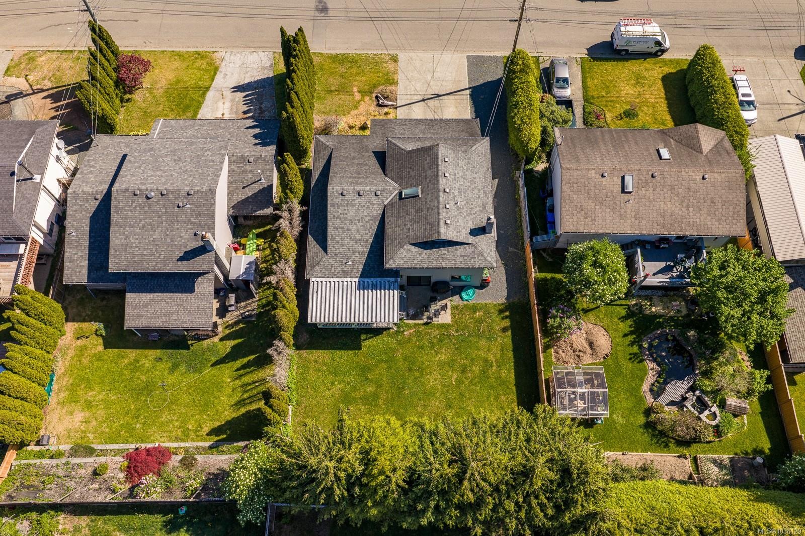 1732 Penfield Rd, Campbell River, BC
