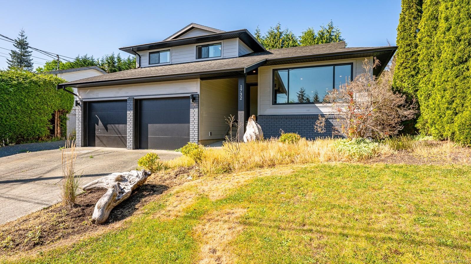 1732 Penfield Rd, Campbell River, BC