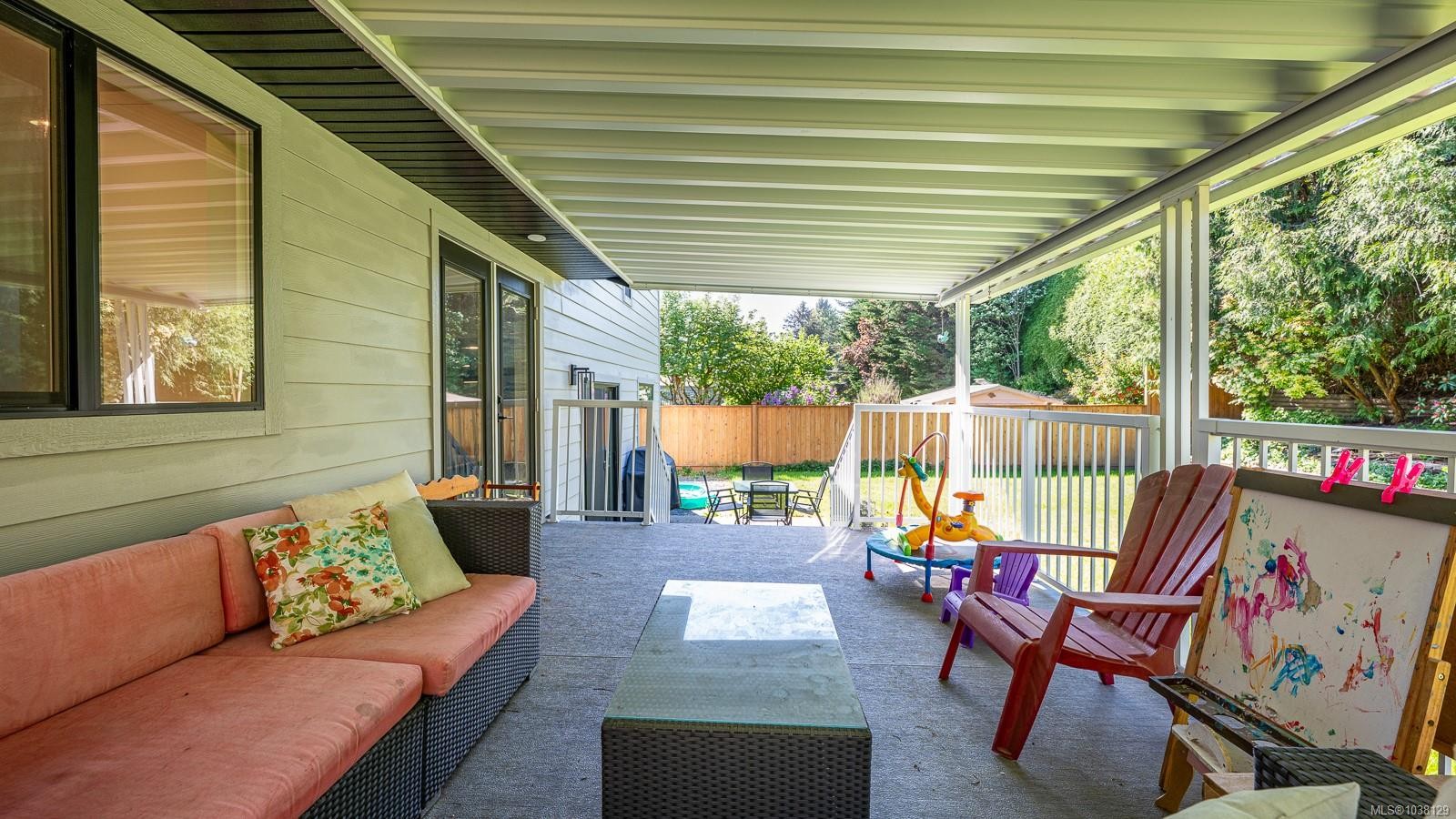1732 Penfield Rd, Campbell River, BC