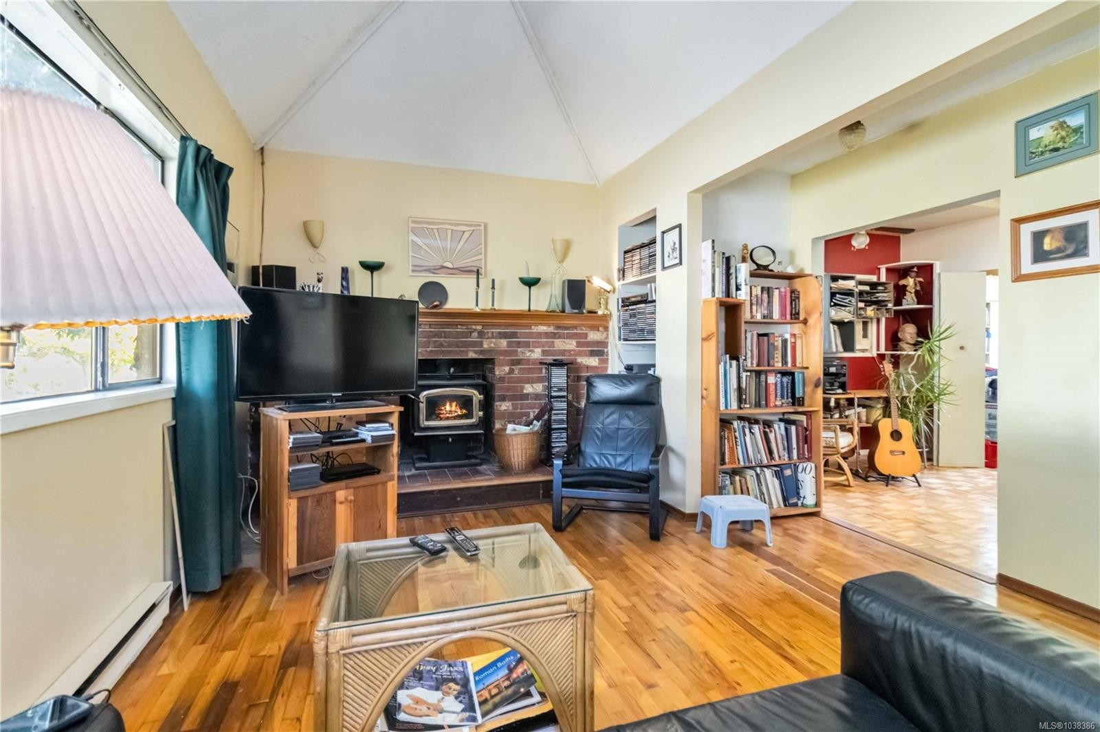 1415 Lang St, Victoria, BC