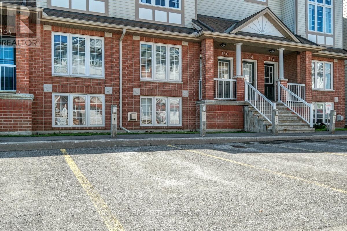320 Wiffen Private, Ottawa, ON - Outdoor With Facade