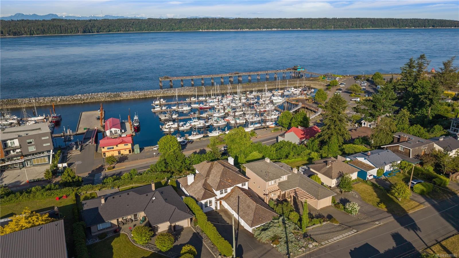 725 Thulin St, Campbell River, BC