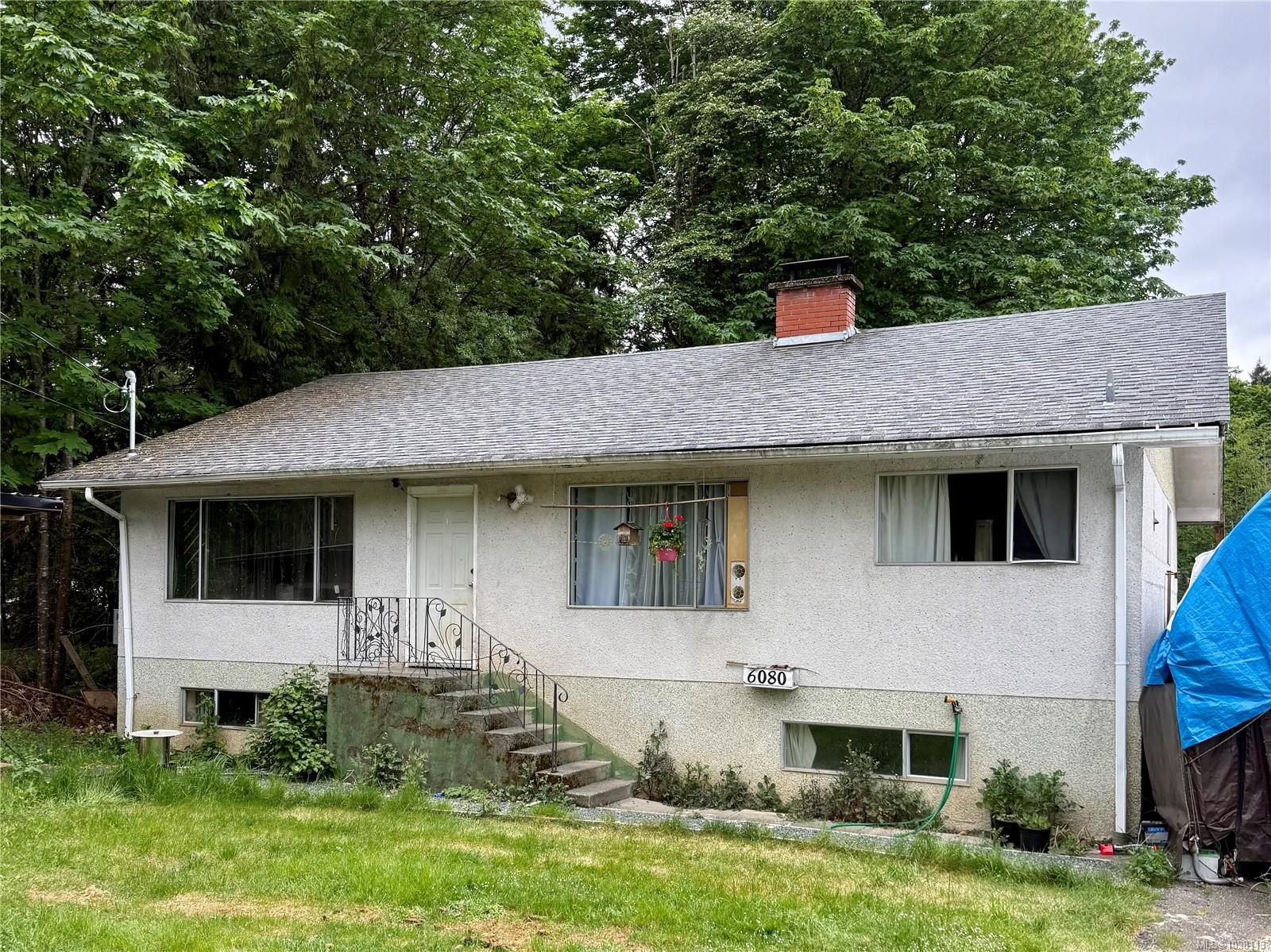 6080 Stuart Ave, Port Alberni, BC