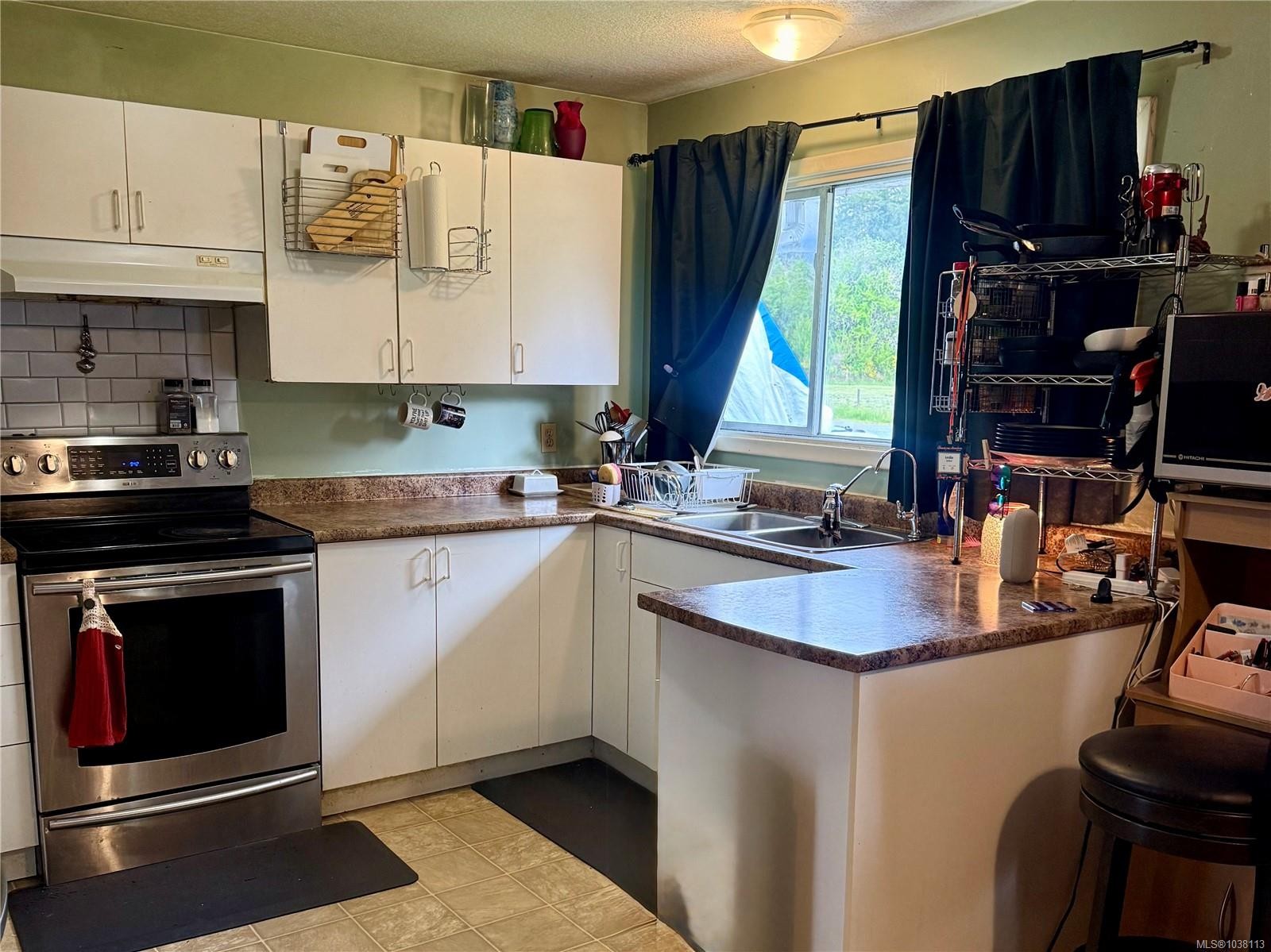 6080 Stuart Ave, Port Alberni, BC