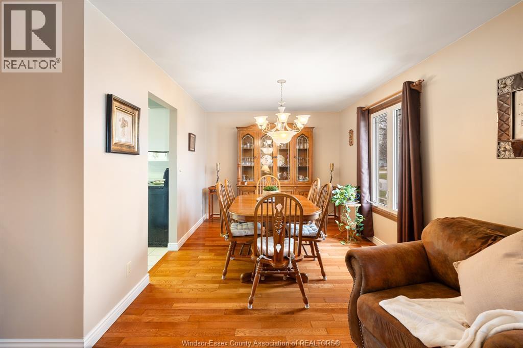 42 William Avenue, Kingsville, ON