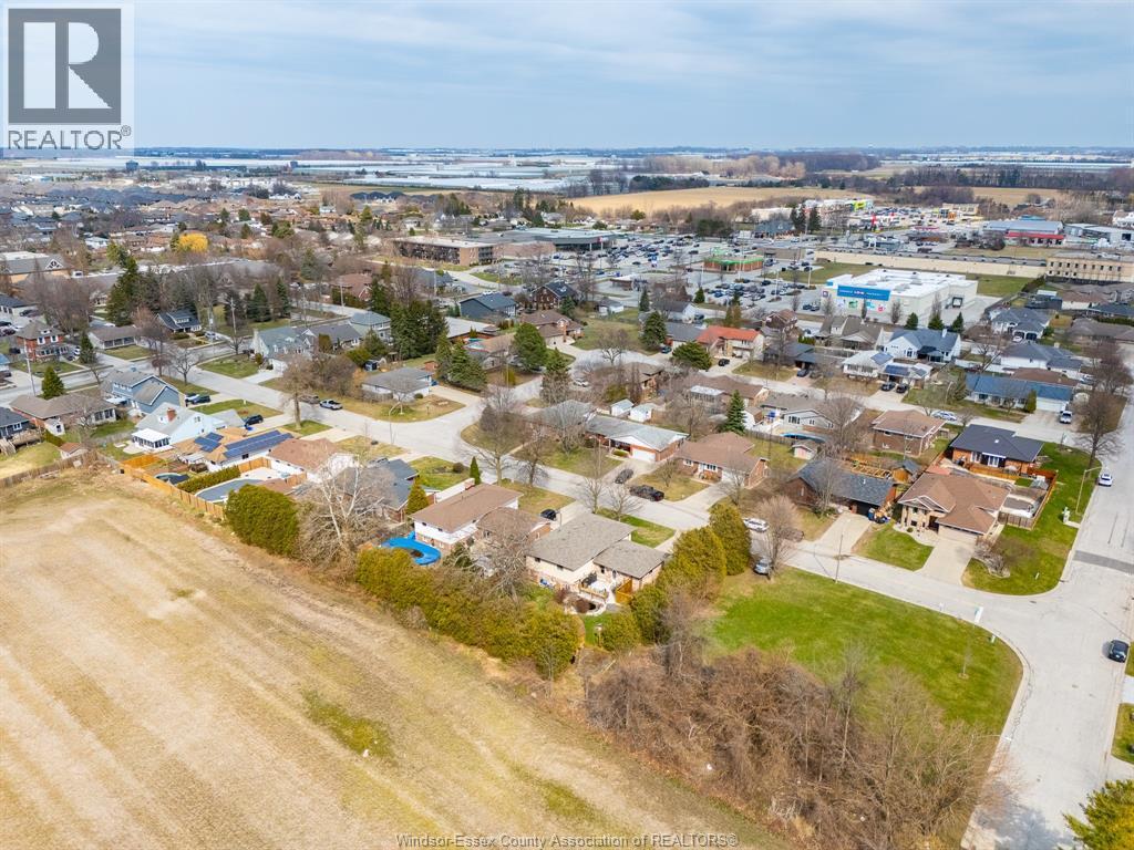 42 William Avenue, Kingsville, ON