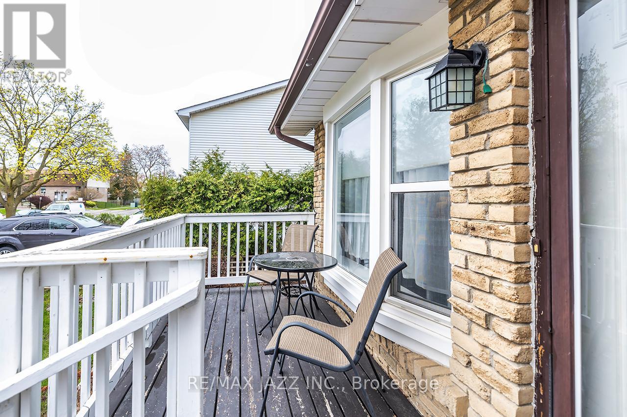 1347 Mary Street N, Oshawa (Samac), ON - Outdoor With Deck Patio Veranda With Exterior