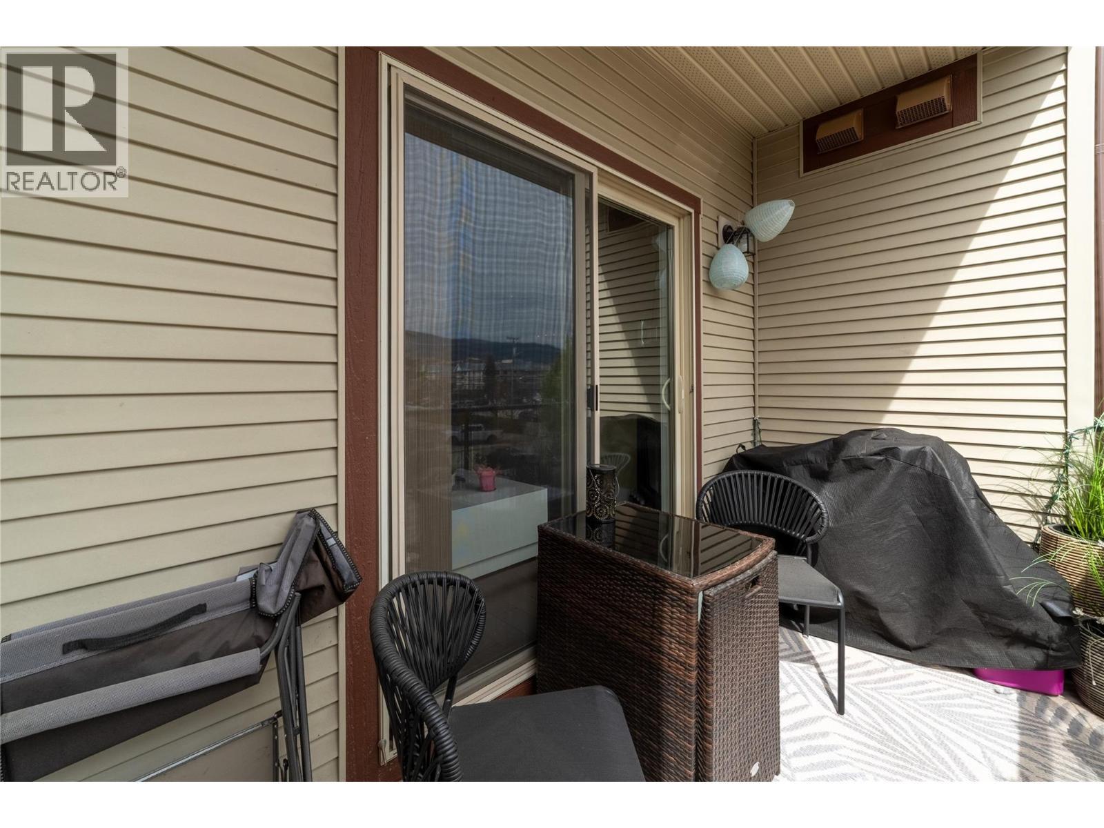 240 Wade Avenue W Avenue Unit# 305, Penticton, BC - Outdoor With Deck Patio Veranda With Exterior