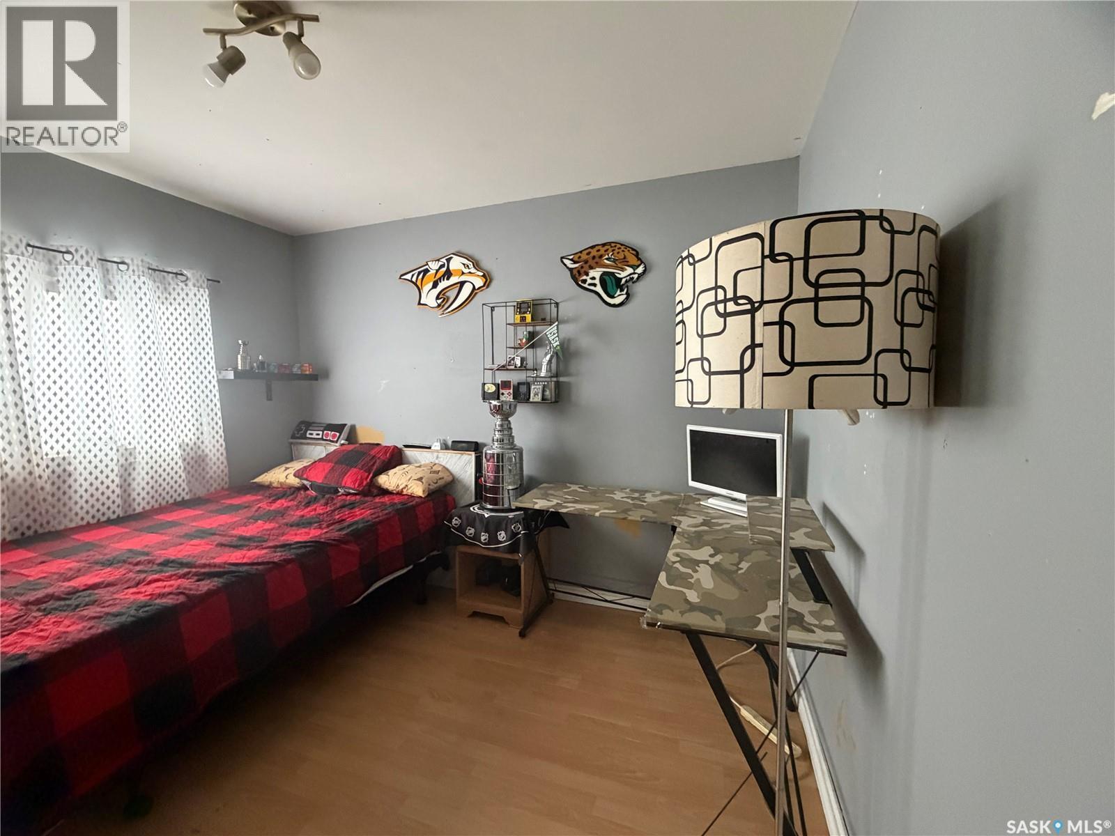 936 Wallace Street, Regina, SK - Indoor Photo Showing Bedroom