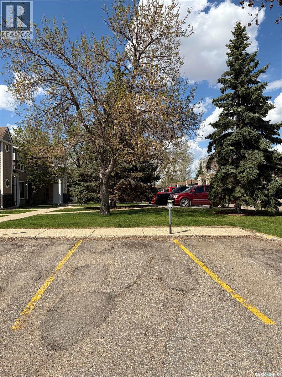 88 Cedar Meadow Drive, Regina, SK