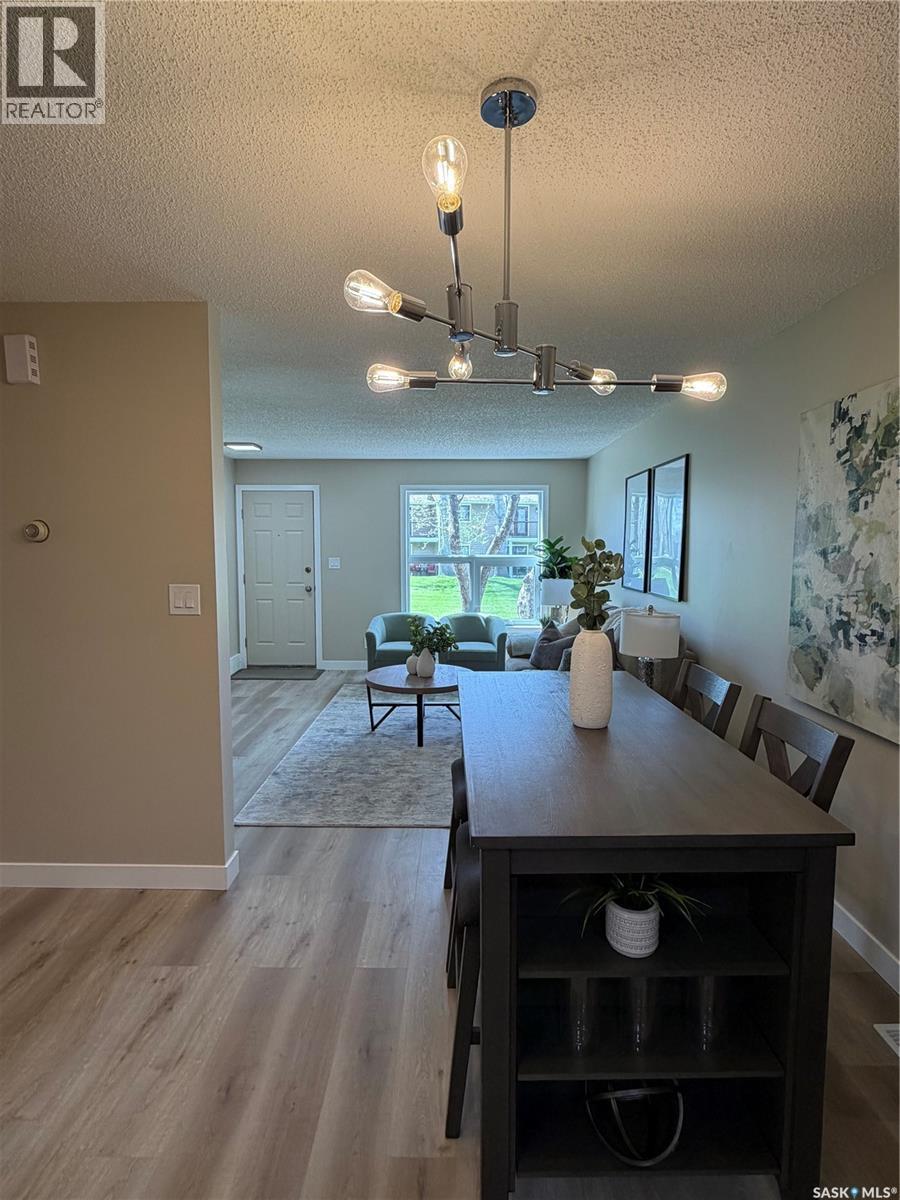358 Cedar Meadow Drive, Regina, SK - Indoor Photo Showing Dining Room