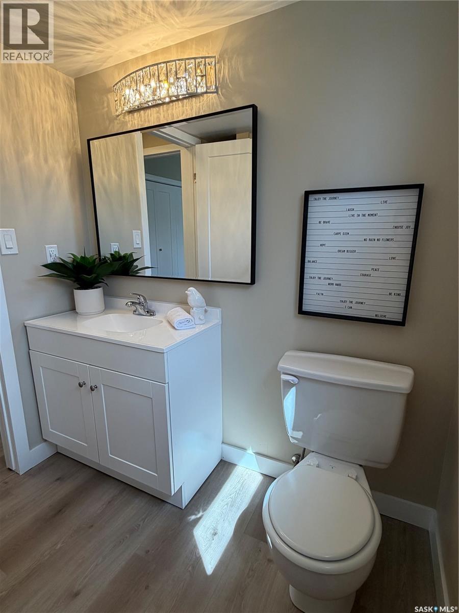 358 Cedar Meadow Drive, Regina, SK - Indoor Photo Showing Bathroom