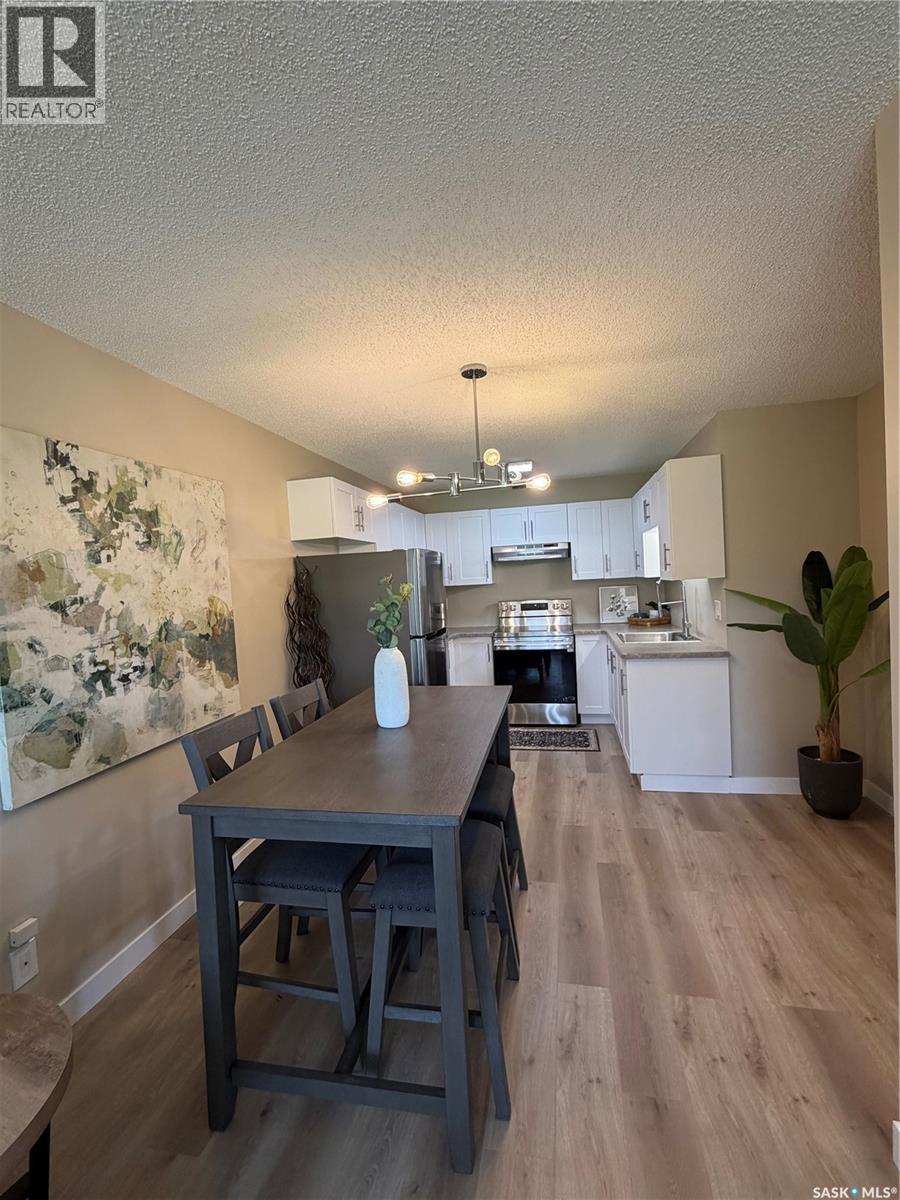 358 Cedar Meadow Drive, Regina, SK - Indoor