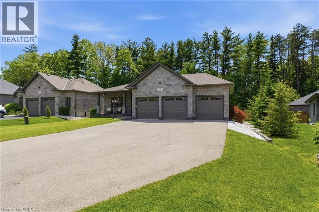 4 Lynndale Road, Simcoe, ON - Outdoor