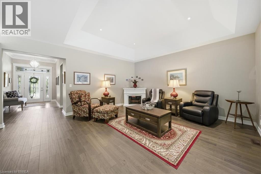 4 Lynndale Road, Simcoe, ON - Indoor Photo Showing Living Room With Fireplace