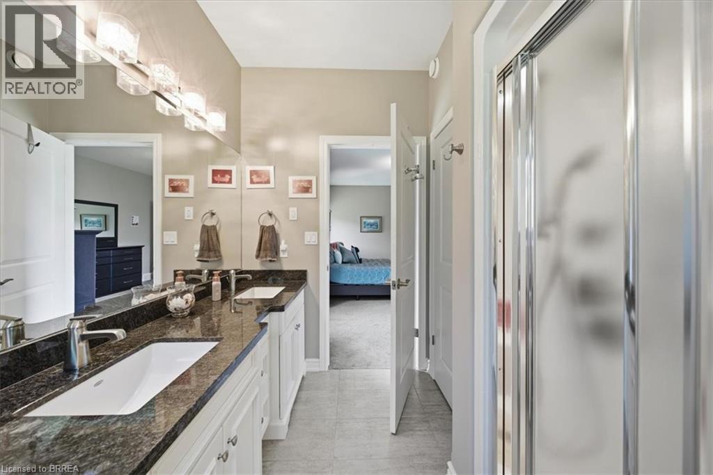 4 Lynndale Road, Simcoe, ON - Indoor Photo Showing Bathroom