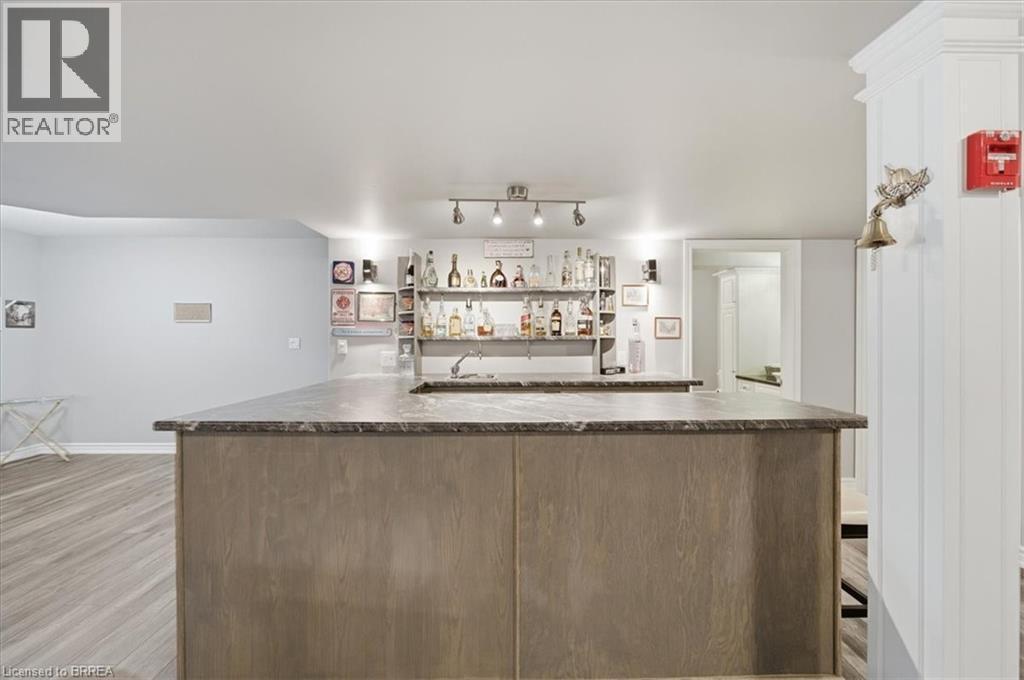 4 Lynndale Road, Simcoe, ON - Indoor