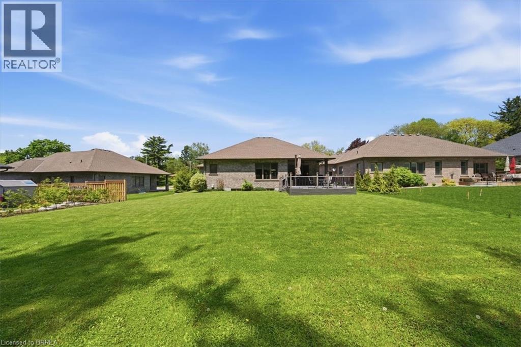 4 Lynndale Road, Simcoe, ON - Outdoor