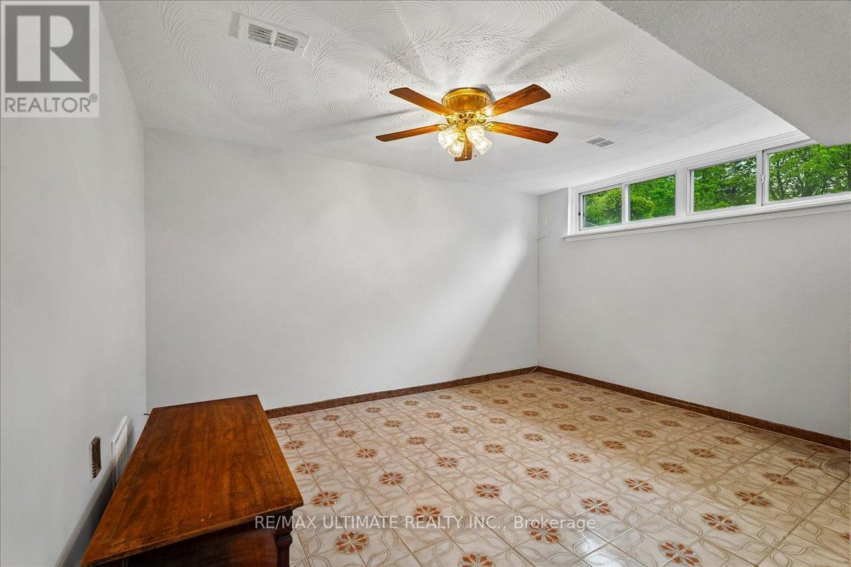 12 Thurodale Avenue, Toronto, ON - Indoor Photo Showing Other Room