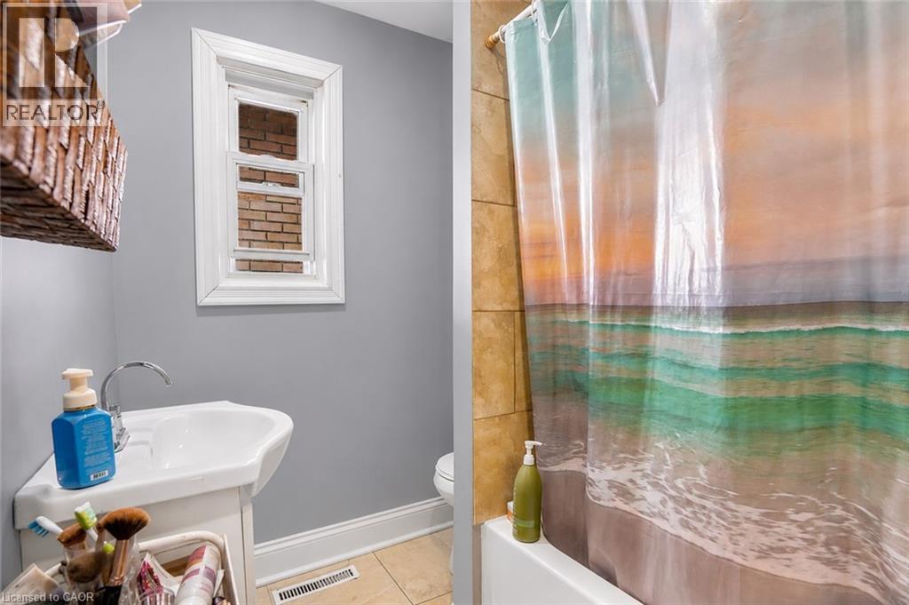 Digitally Altered - 276 Roxborough Avenue, Hamilton, ON - Indoor Photo Showing Bathroom