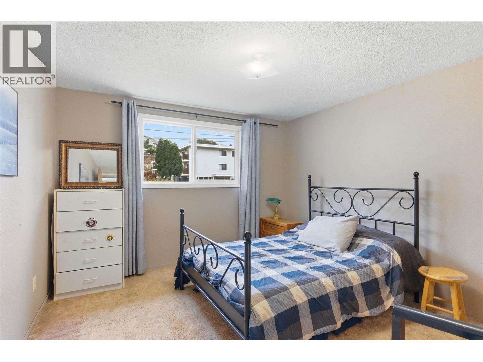 421 Tingley Street, Ashcroft, BC - Indoor Photo Showing Bedroom
