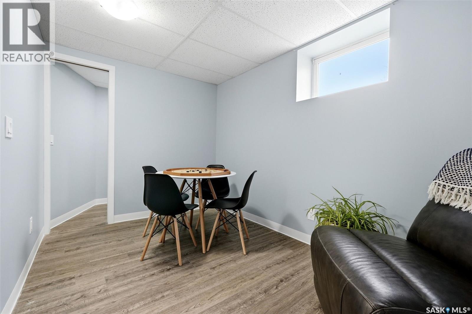 709 Aspen Crescent, Pilot Butte, SK - Indoor