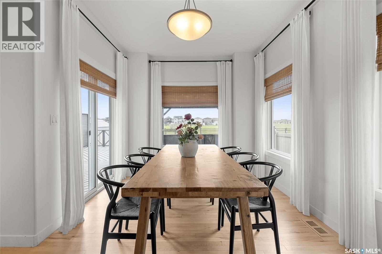 5018 Padwick Road, Regina, SK - Indoor Photo Showing Dining Room