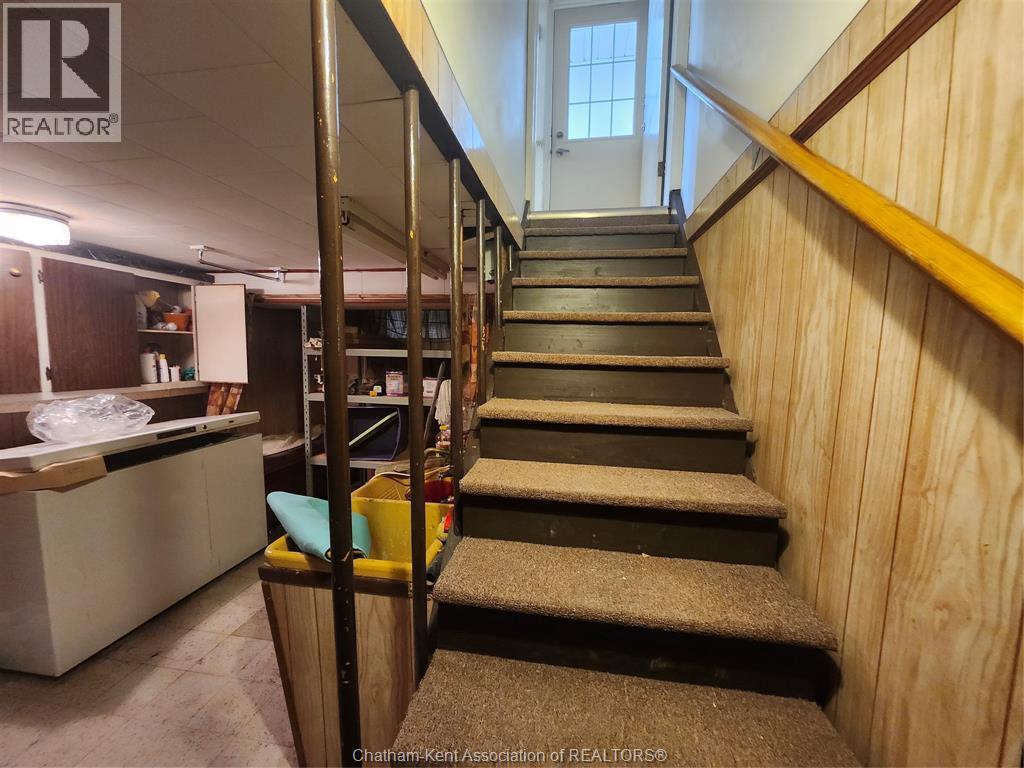 66 Devon Road, Chatham, ON - Indoor Photo Showing Other Room