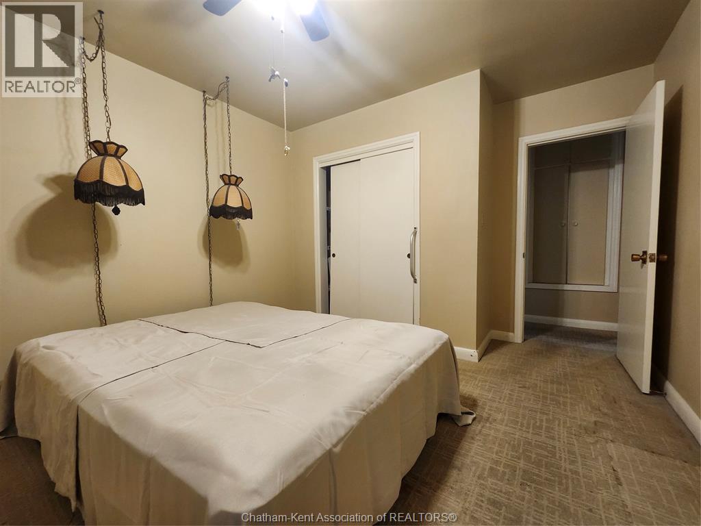 66 Devon Road, Chatham, ON - Indoor Photo Showing Bedroom