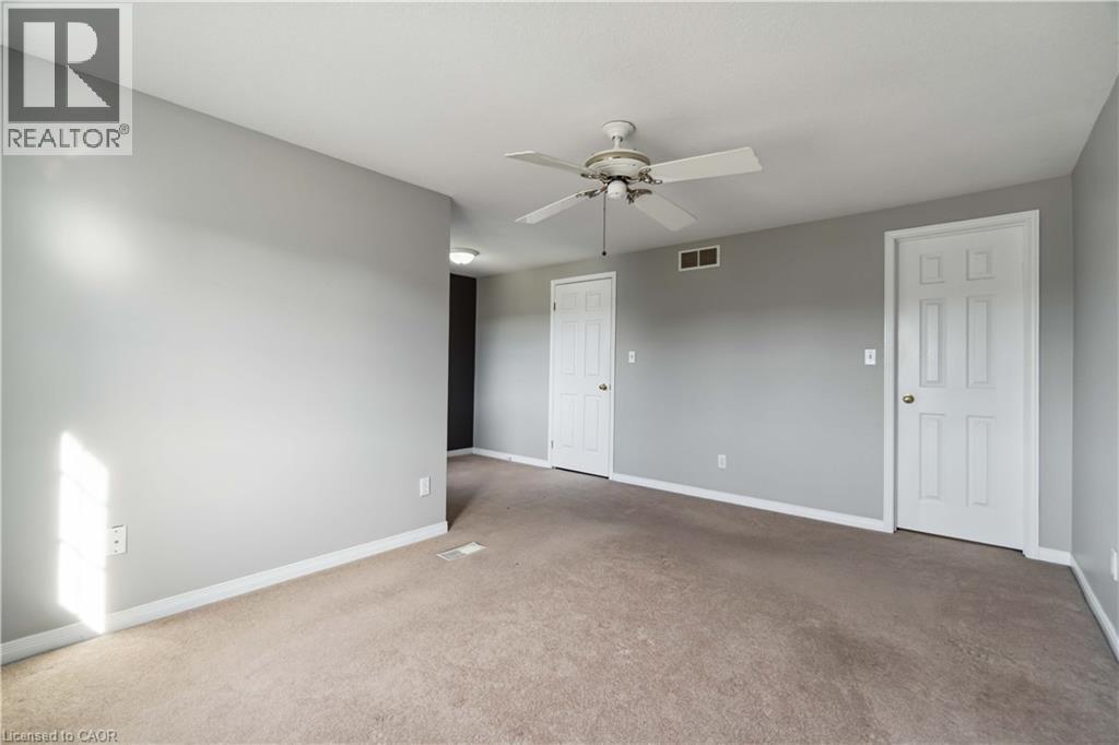 Empty room - 27 Red Clover Crescent, Kitchener, ON - Indoor Photo Showing Other Room