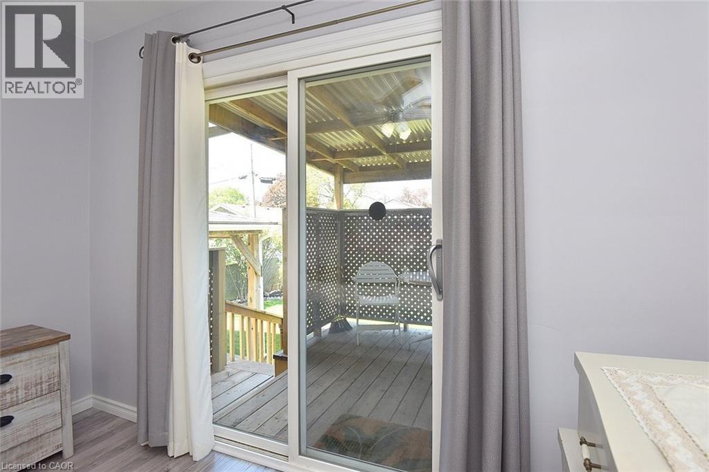 10 Alderney Avenue, Hamilton, ON - Indoor Photo Showing Other Room