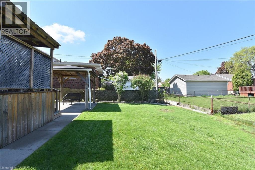 10 Alderney Avenue, Hamilton, ON - Outdoor